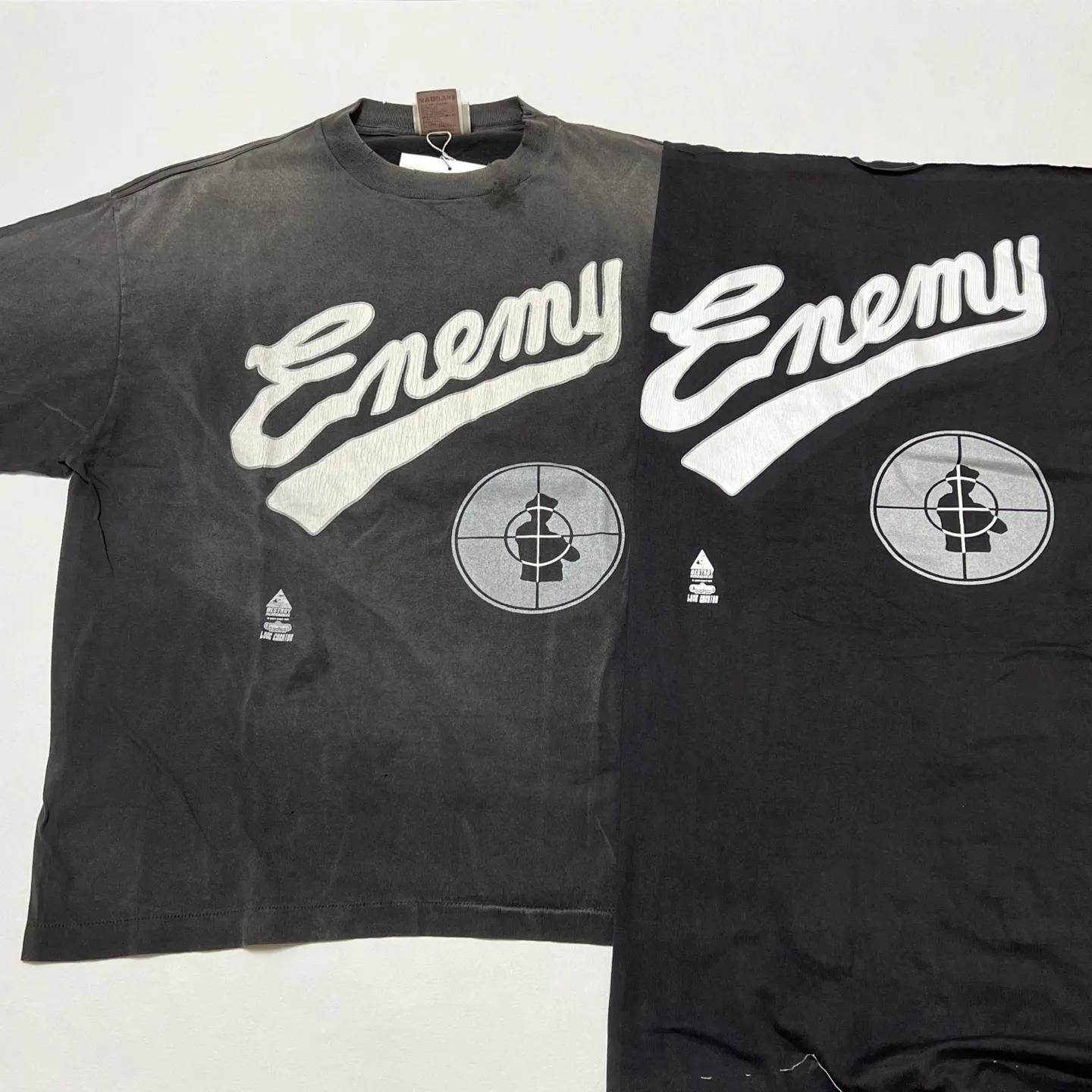 Authentic and consistent, silver paste printing PUBLIC ENEMY x SAINT Mxxxxxx SAINT ENEMY SS TEE full name Public Enemy joint model, targeted enemy short sleeves, washed black S-XL
